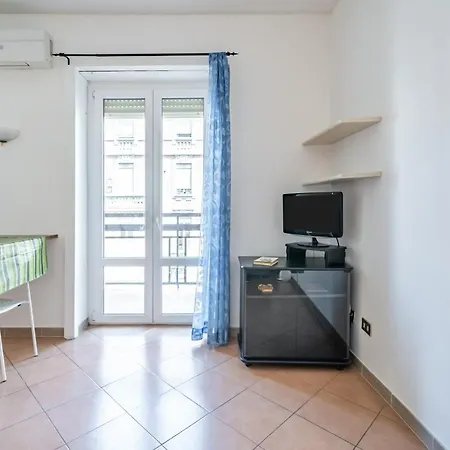 Milano Cozy Apt X4 - 450 Far From Lambrate Fs Exterior photo